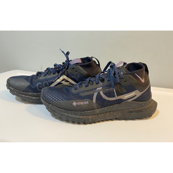 Nike Pegasus Trail 4 GORE-TEX Navy Blue Running Shoes FZ4343-400 Womens 8.5